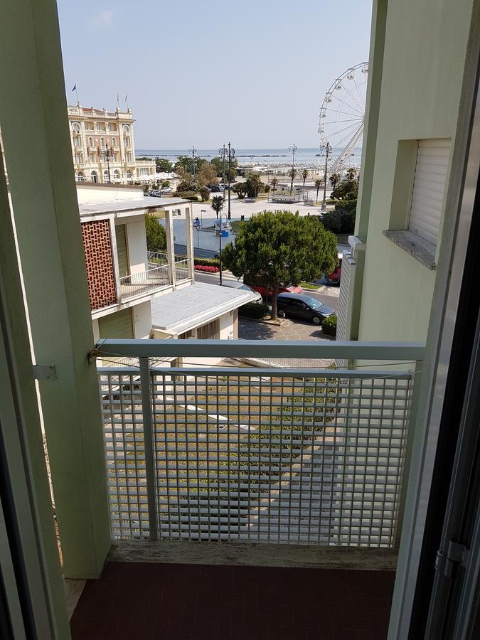Hotel Residence Adriana Cesenatico Eksteriør billede